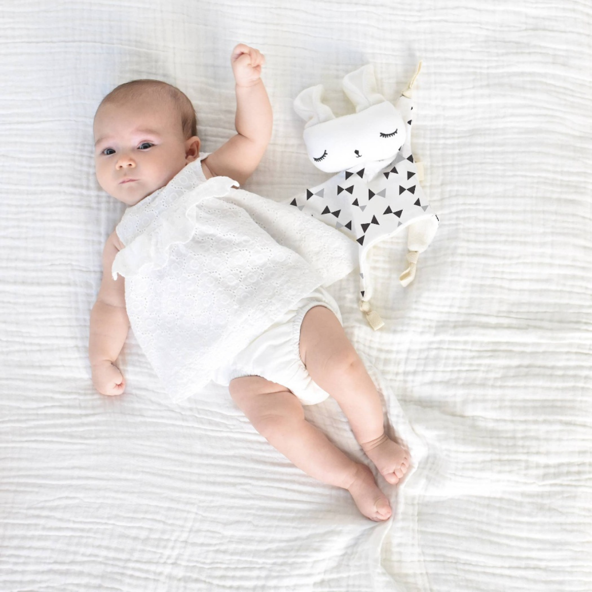 Wee Gallery - 安撫兔子公仔(Ribbons)